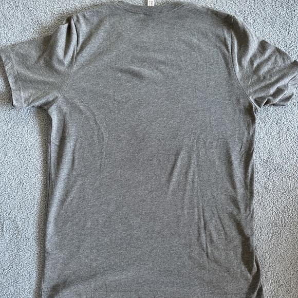 First Avenue t-shirt - L - Picture 4 of 4